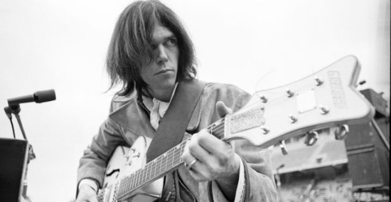 Neil Young very young2
