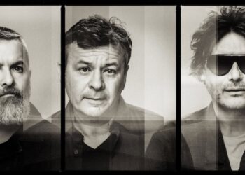 Manic Street Preachers: “Quel live è un pugno nello stomaco” – Il ritorno di ‘The Holy Bible’ tra furia, memoria e visioni spaziali