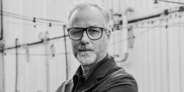Matt Berninger (The National) torna con l’Ep “Type it up” e il video di “Ask for water”