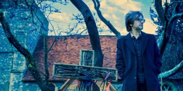 Steven Wilson annuncia “Requiem For A Village”: un ritorno alle imperfezioni umane tra hauntologia e mistero britannico