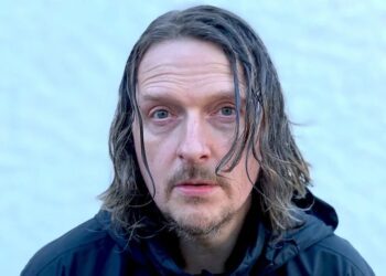 Justin K. Broadrick (Godflesh e Jesu), il master dell’industrial metal, nell’album di Phoebe Bridgers