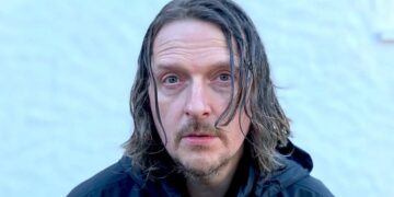 Justin K. Broadrick (Godflesh e Jesu), il master dell’industrial metal, nell’album di Phoebe Bridgers